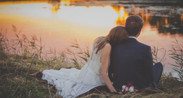 Besoin d’un cadeau de mariage ? Voici les séjours et activités qui ravissent les amoureux !